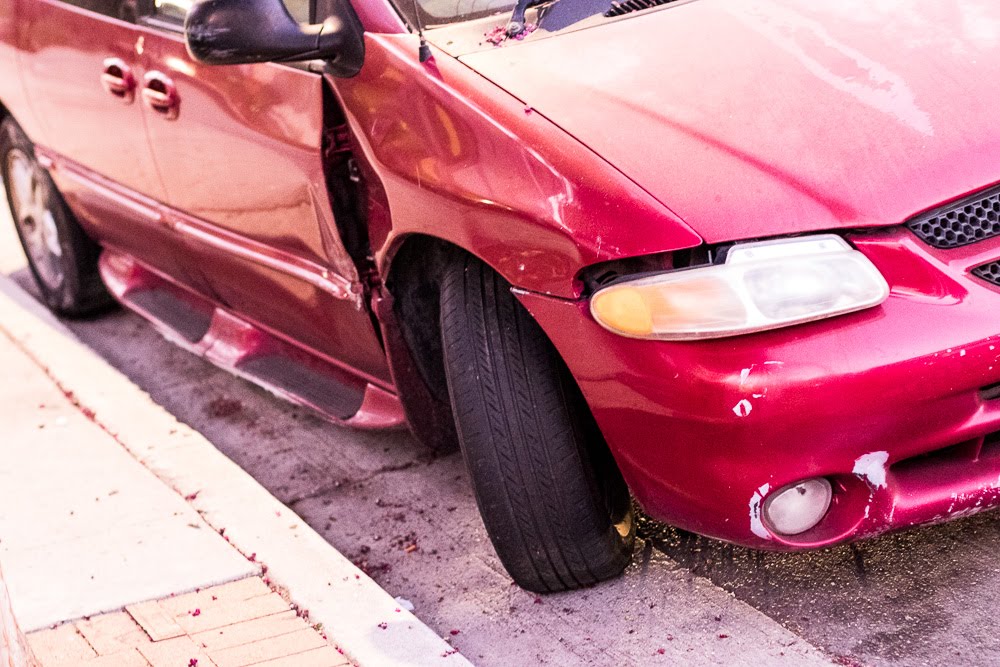 Tyler, TX - Hit-and-Run on Selman St Leaves at Least One Injured