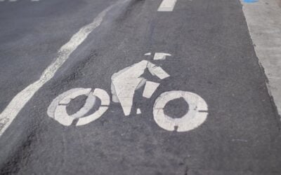 Tyler, TX – Cyclist Hurt in Hit-and-Run on Hwy 271, Major Crash with 18-Wheeler on I-20